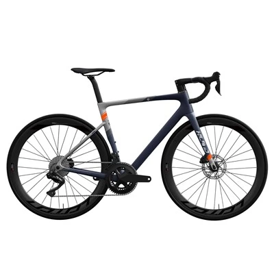 Bicicleta de carretera amb marc de carboni 700C